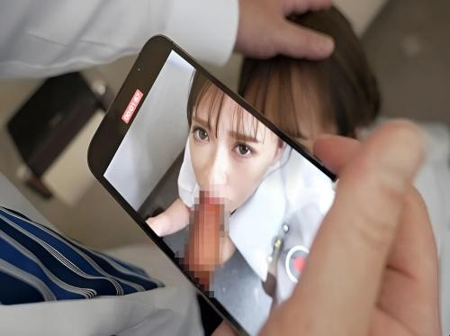和年轻秘书一起加班